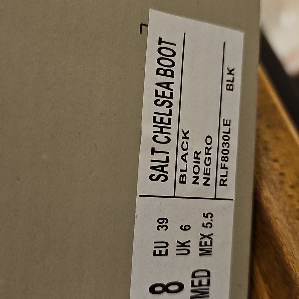 NEW!! NEW!! Kenneth Cole Reaction Black Chelsea Boots _ Size 8 - Picture 9 of 11